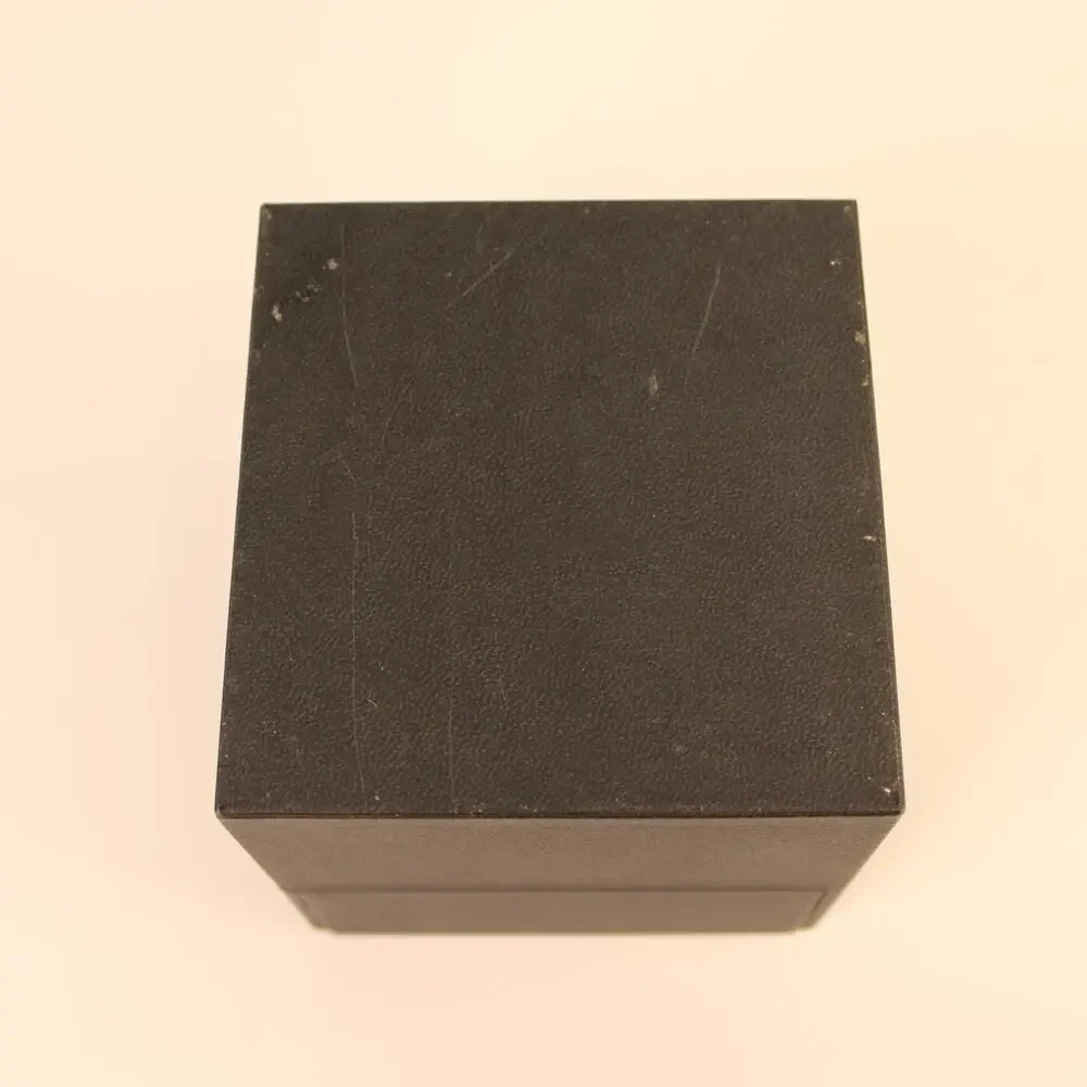Authentic David Yurman Jewelry Box Empty Presentation Storage Case & polish clth